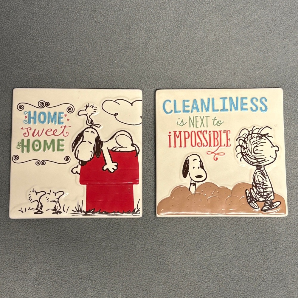 Hallmark Peanuts Ceramic Wall Plaques Set of 2 Snoopy Pigpen Home Decor Art